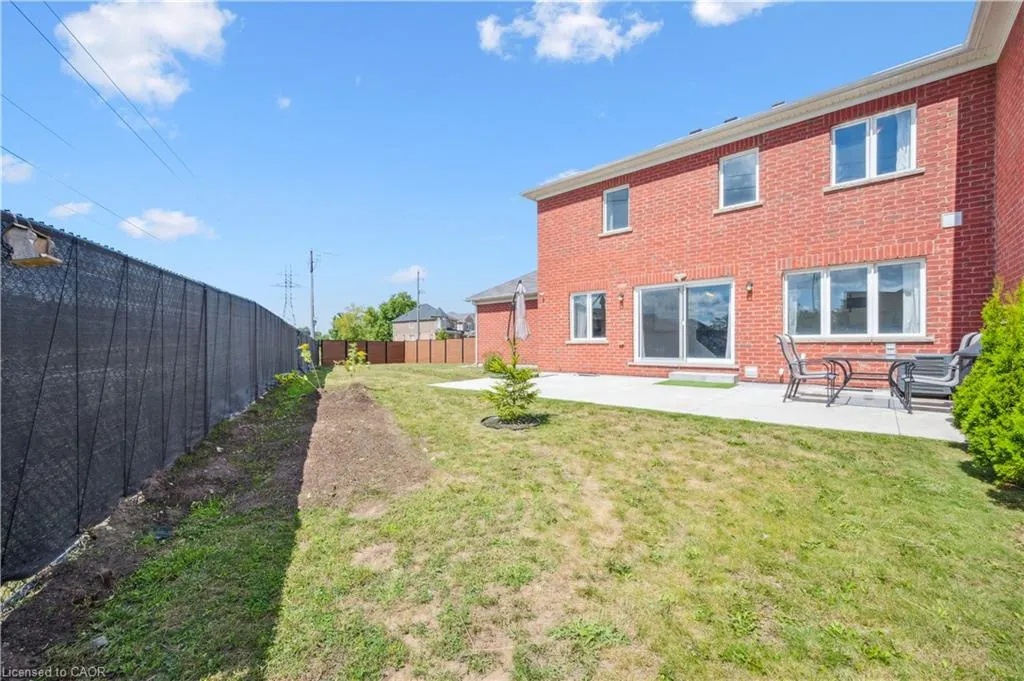 2 Watermill Street