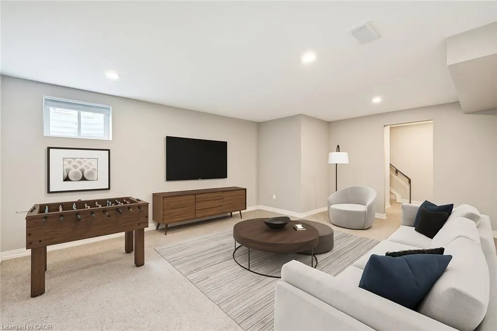 2 Watermill Street