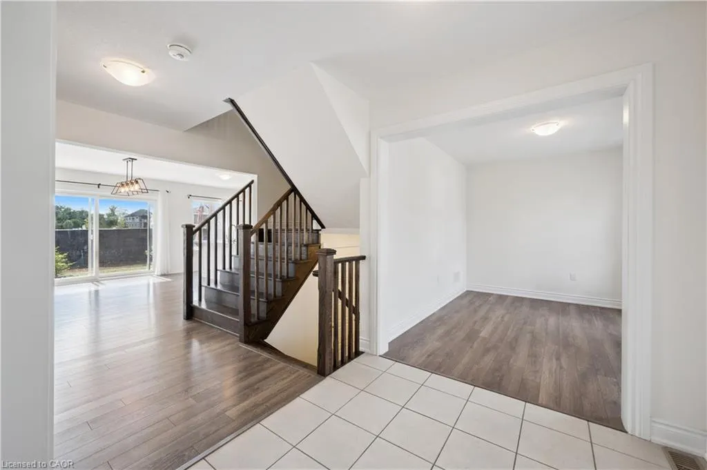2 Watermill Street