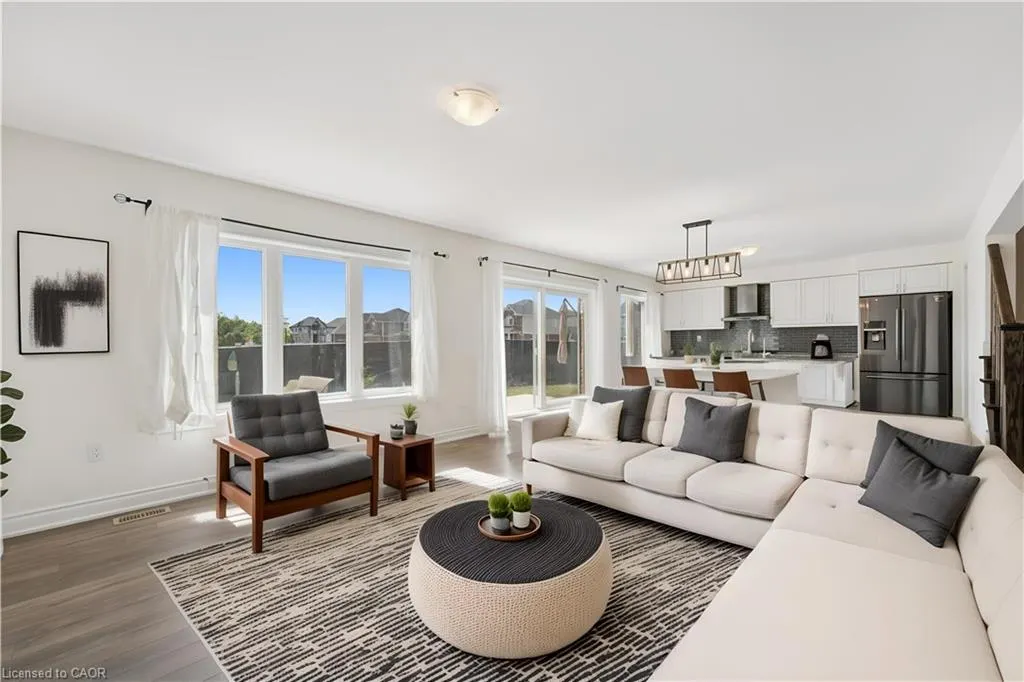 2 Watermill Street