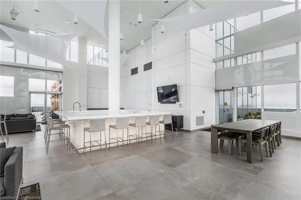 500 Brock Avenue, #701