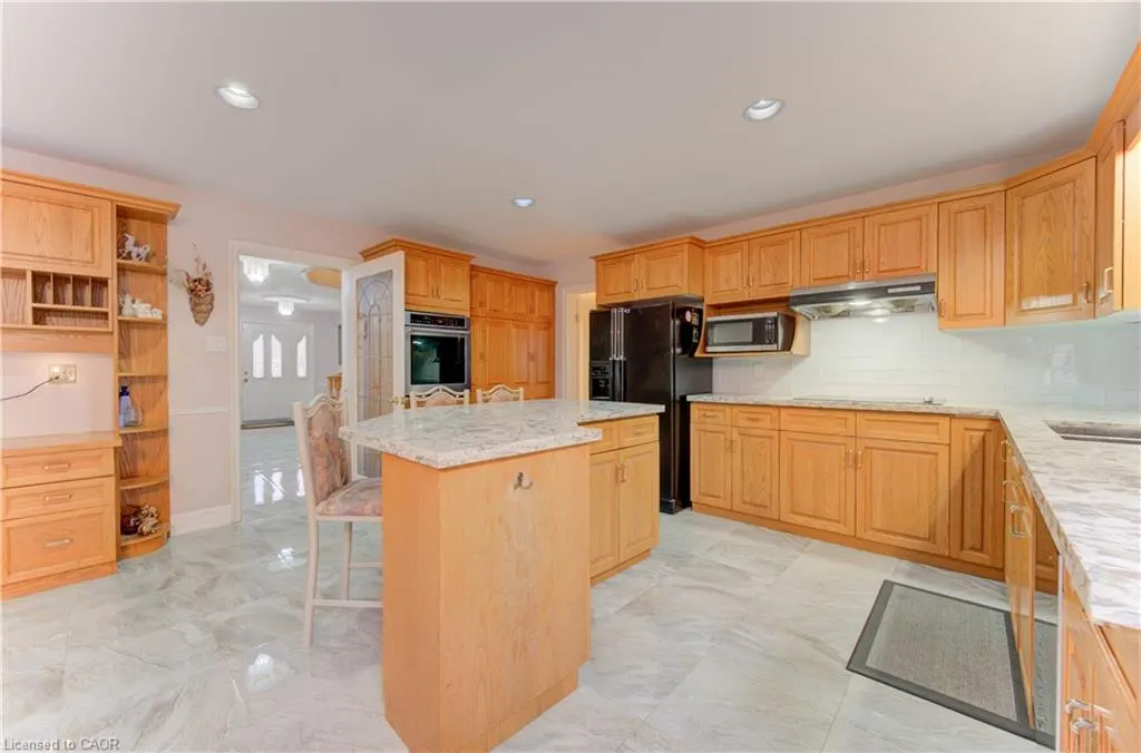 531 Sandbrooke Court