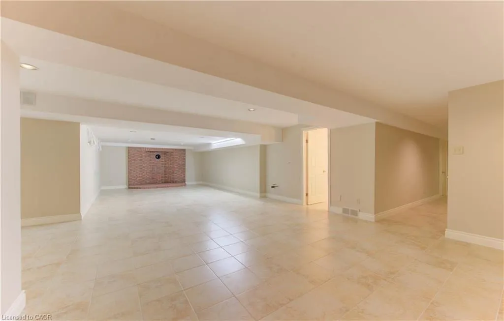 531 Sandbrooke Court
