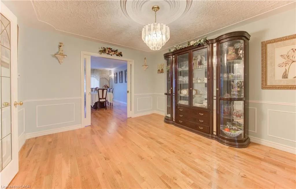 531 Sandbrooke Court