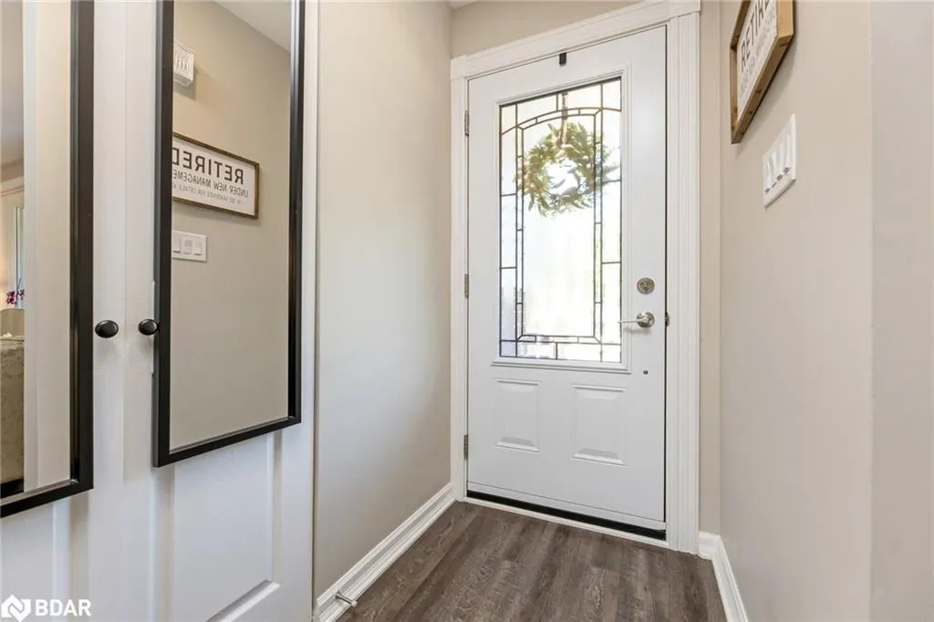 10 Gilston Parkway