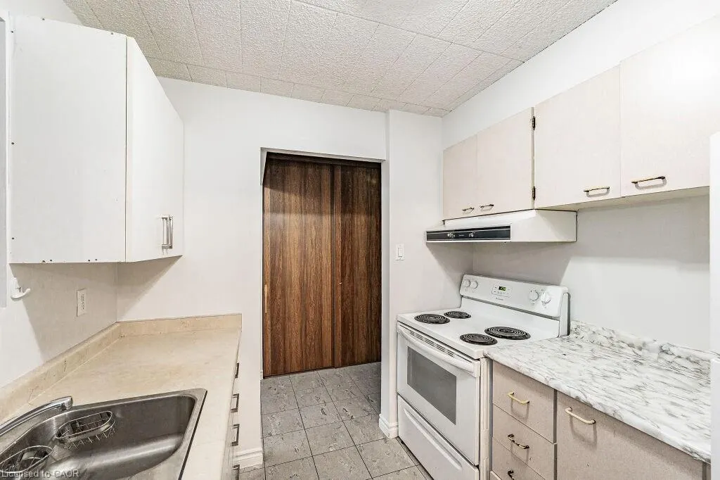 75 Hazelglen Drive, #305