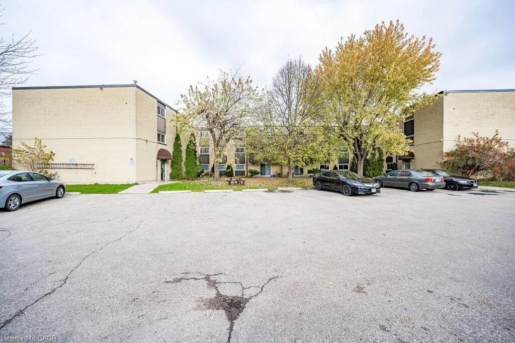 75 Hazelglen Drive, #305