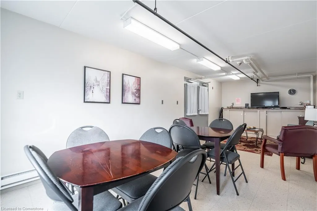 3499 Upper Middle Road, #102