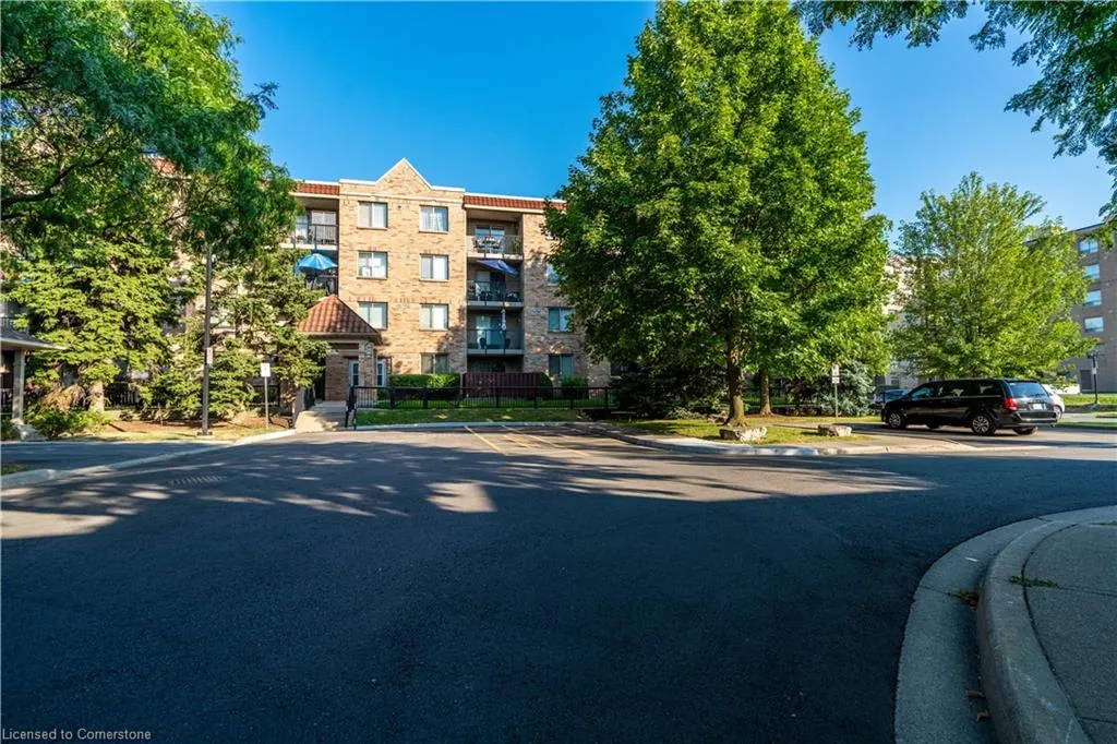 3499 Upper Middle Road, #102