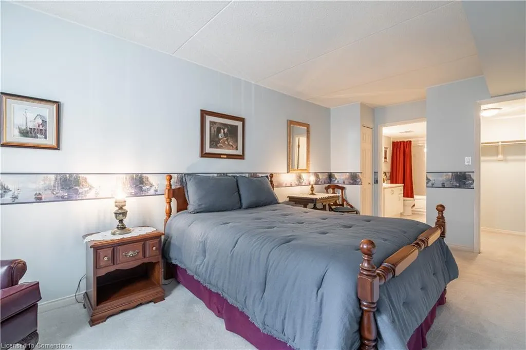 3499 Upper Middle Road, #102