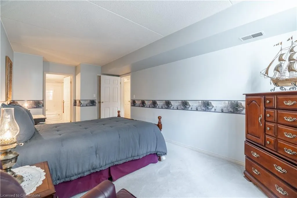 3499 Upper Middle Road, #102