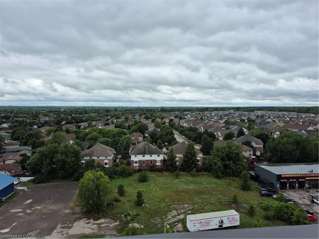 450 Dundas Street E, #1005