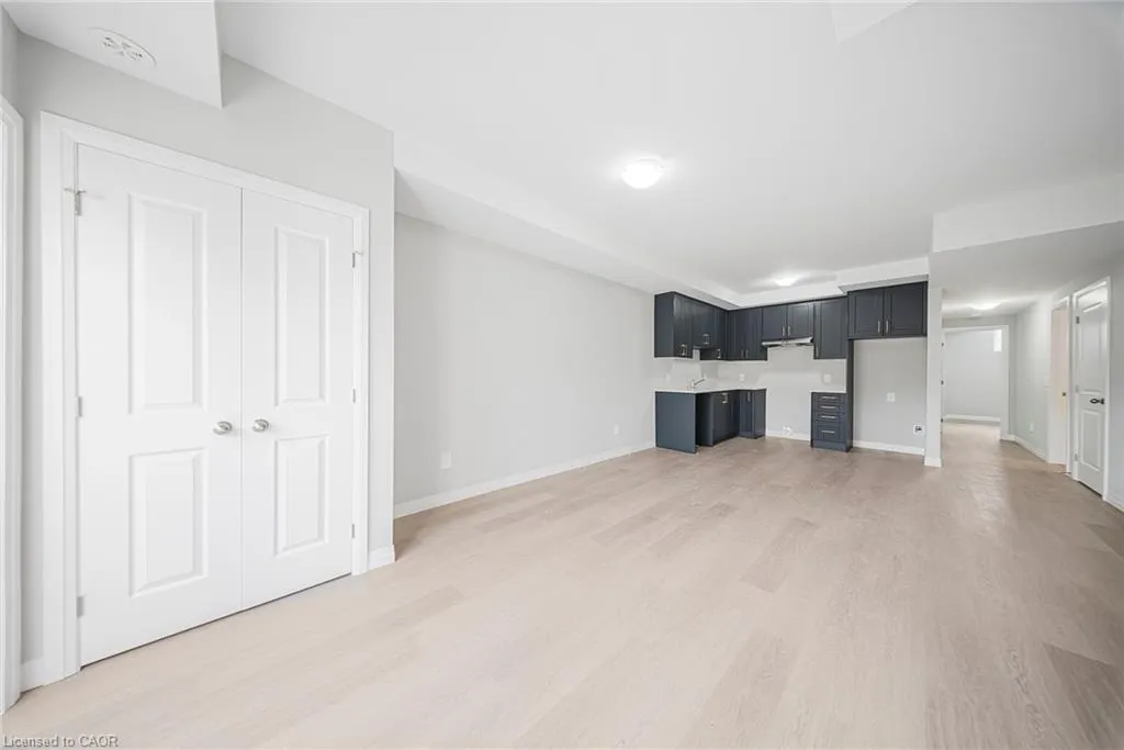 10 South Creek Drive, #25