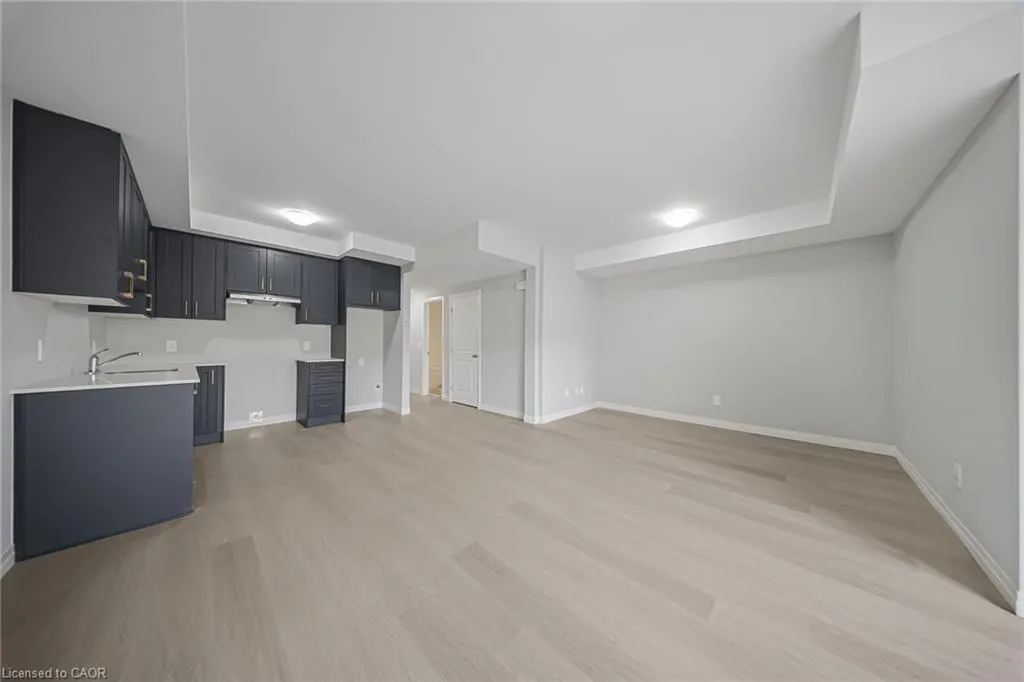 10 South Creek Drive, #25