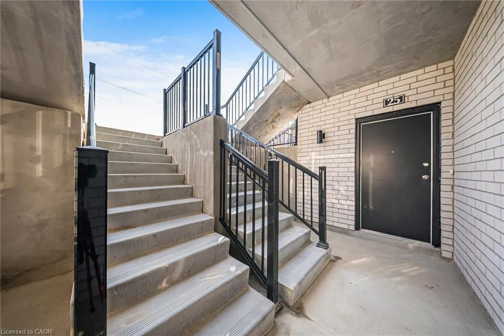 10 South Creek Drive, #25