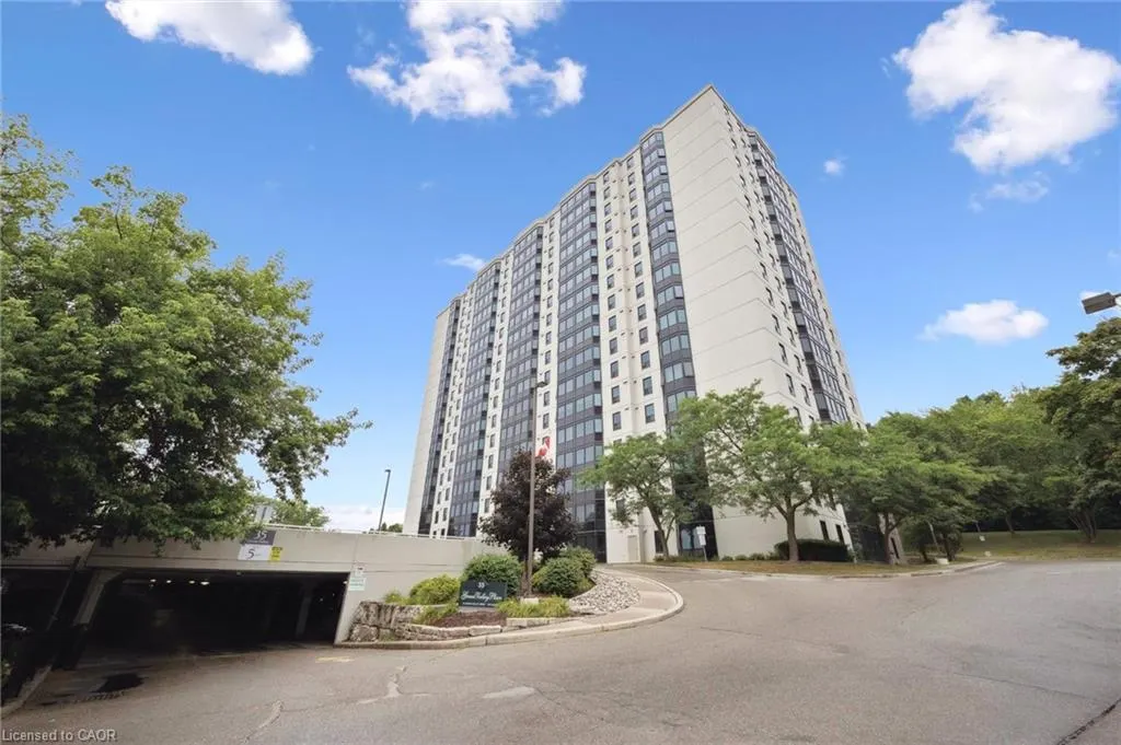 35 Green Valley Drive, #304