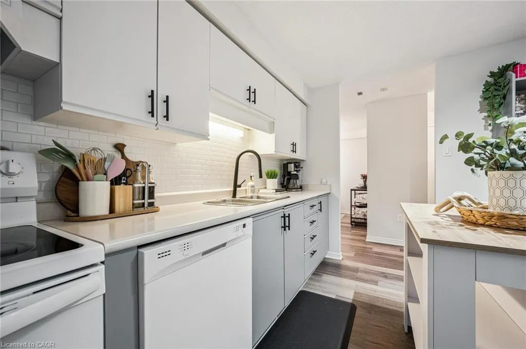 35 Green Valley Drive, #304