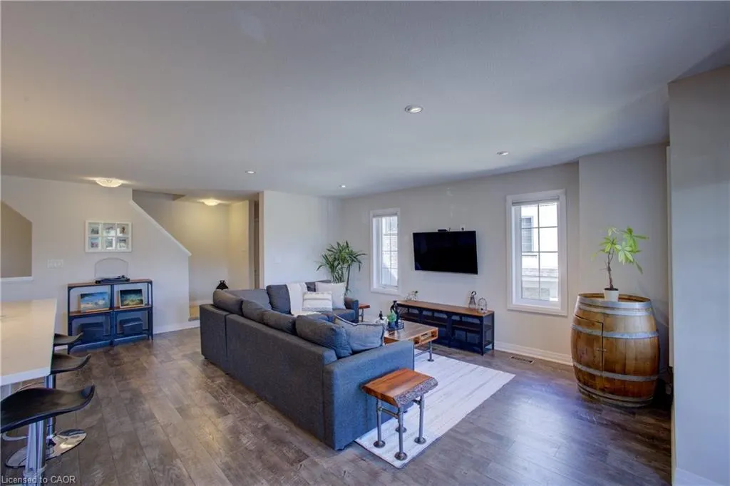 115 South Creek Drive, #4A