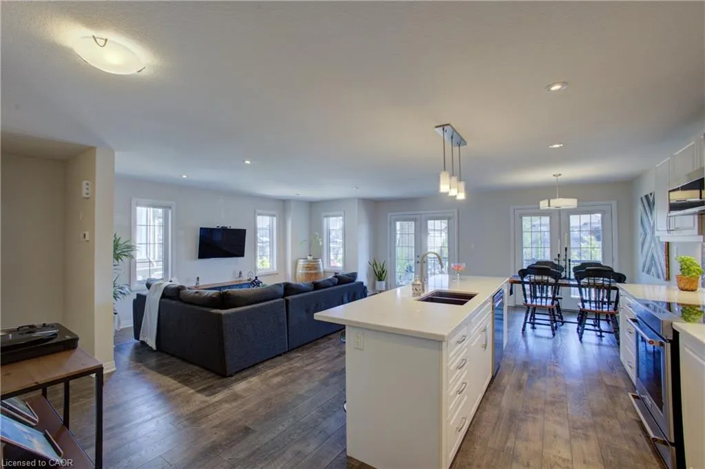 115 South Creek Drive, #4A