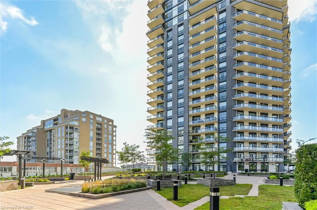 155 Caroline Street S, #403