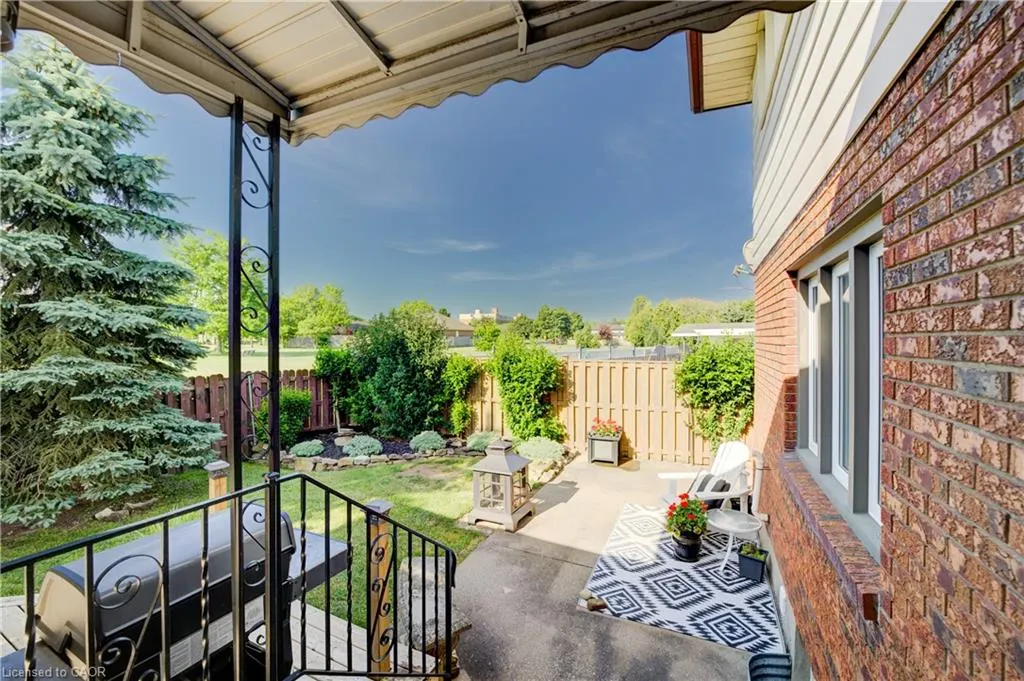 10 Winfield Court
