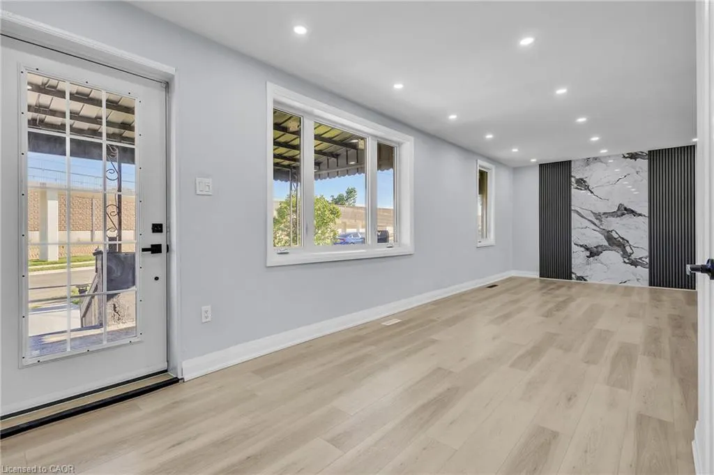 84 Avalon Place