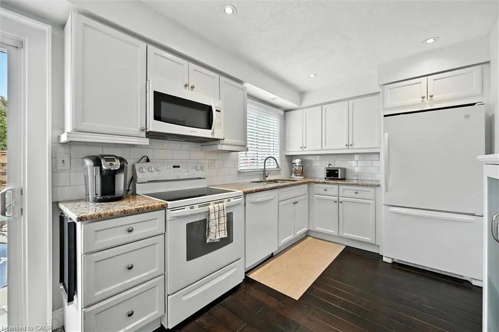 3049 Glencrest Road, #27