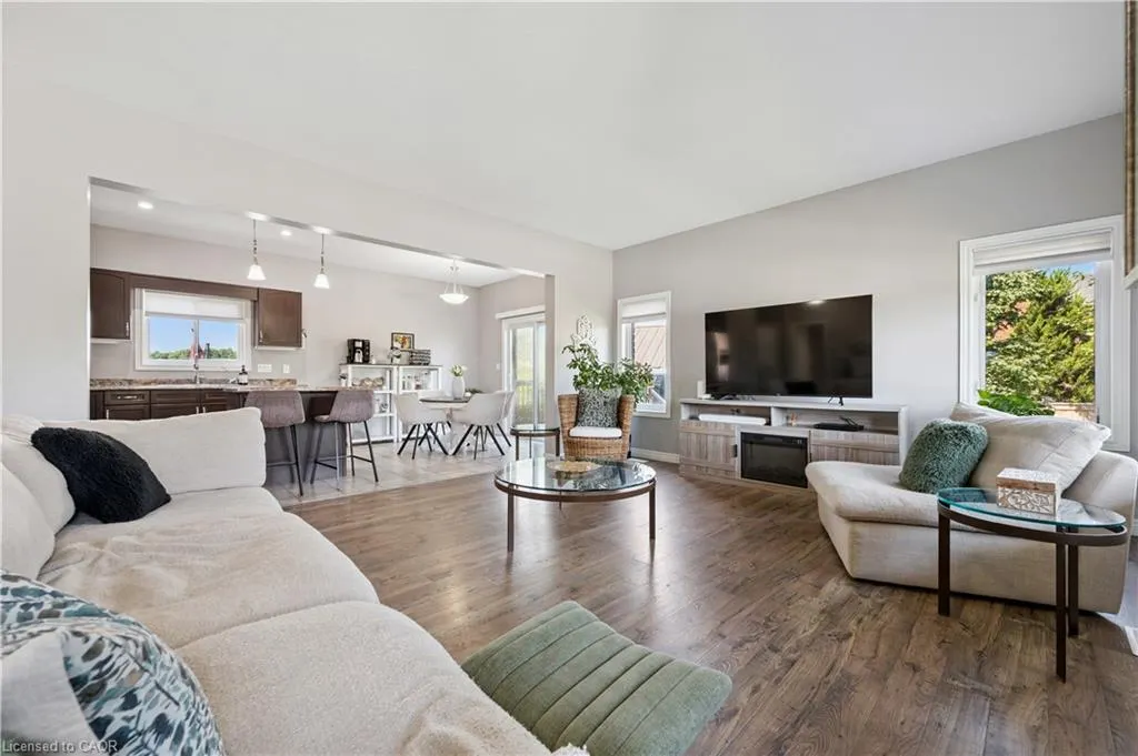 4 Kropf Drive