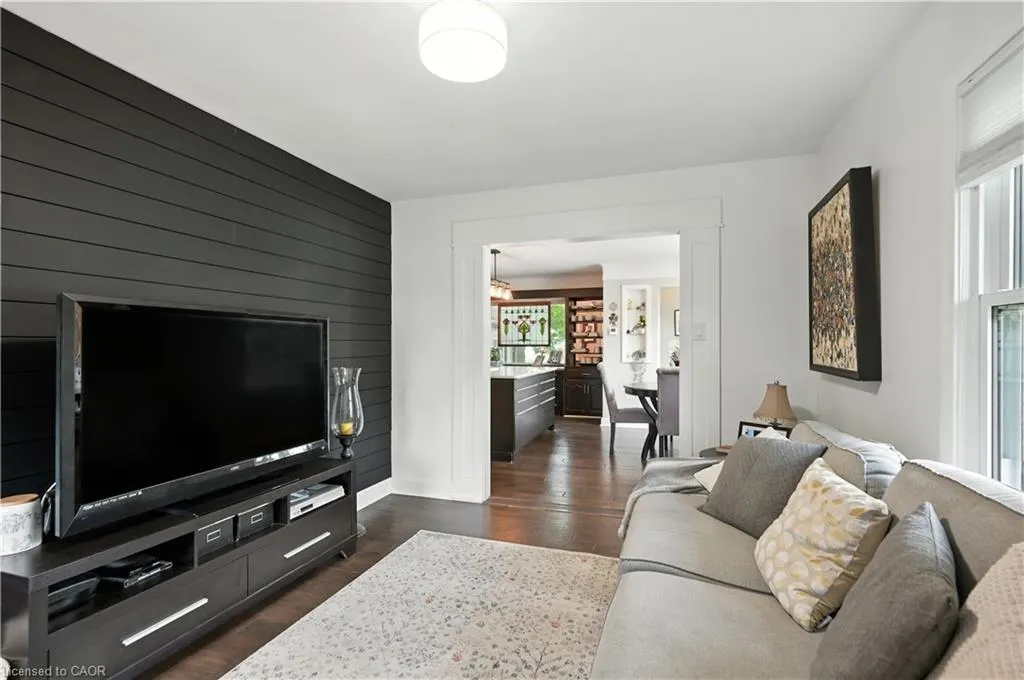 30 Elgin Street