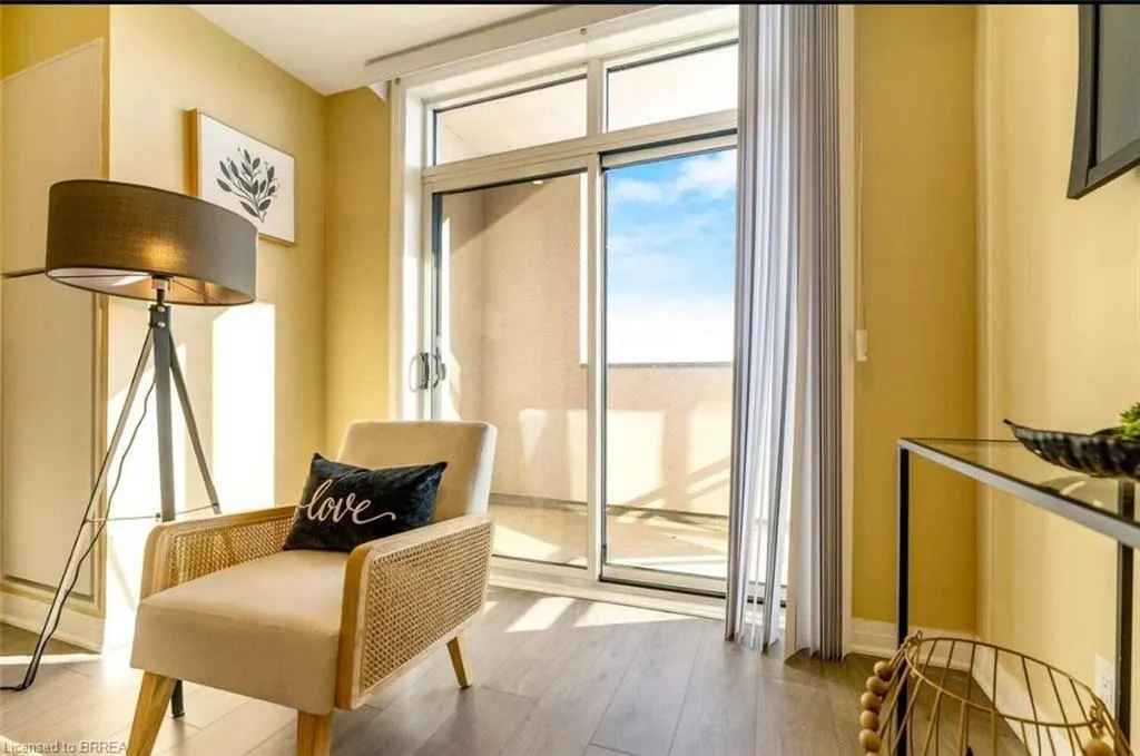 1105 Leger Way, #305