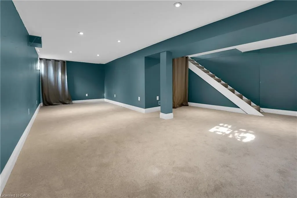 9 Arlington Avenue