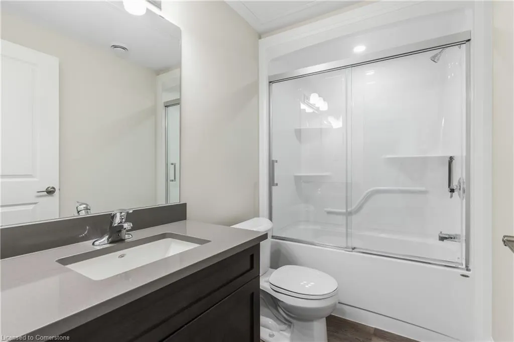 118 Summersides Boulevard, #307