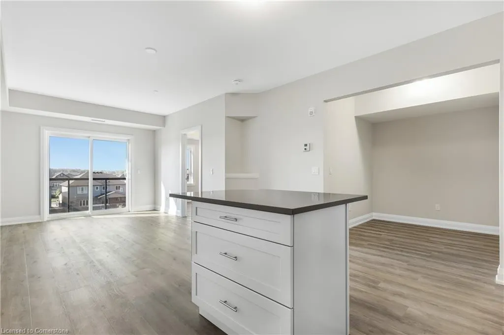 118 Summersides Boulevard, #307