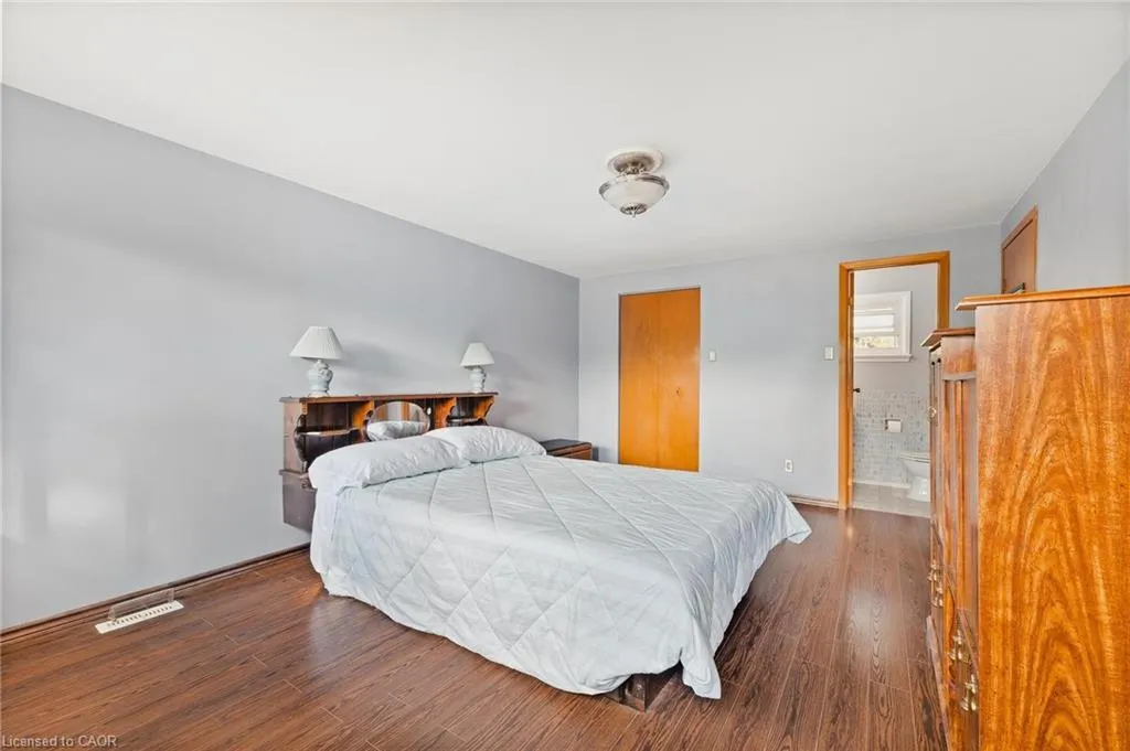 117 Forestwood Drive