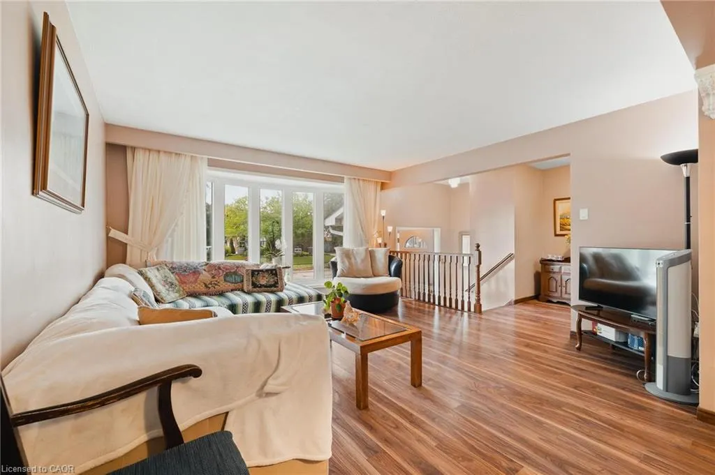 117 Forestwood Drive