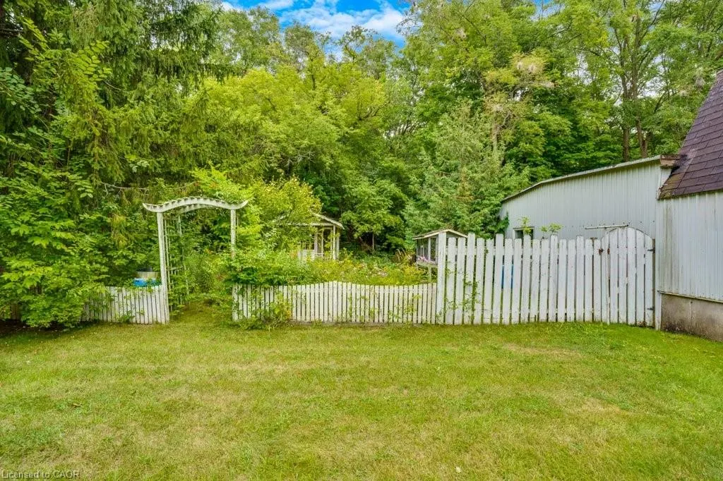 1265 Brantford Highway