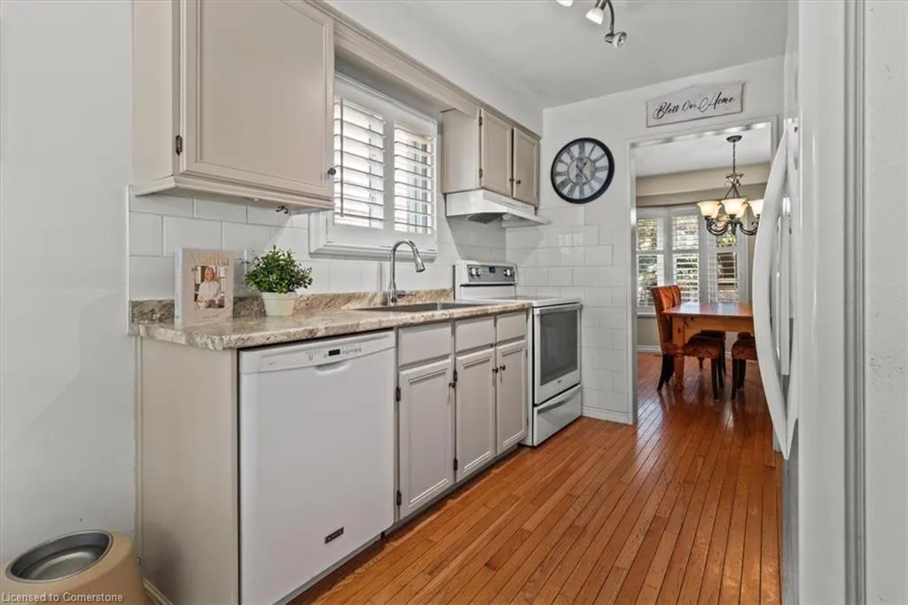 2257 Silverbirch Court