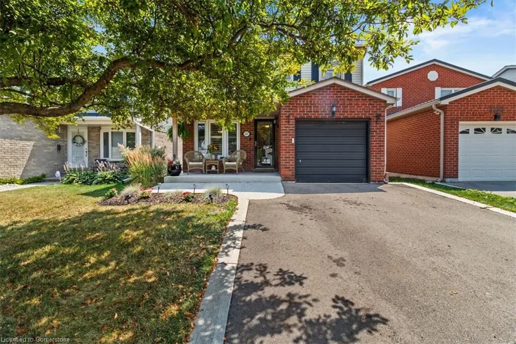 2257 Silverbirch Court