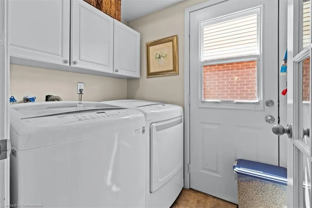 2257 Silverbirch Court