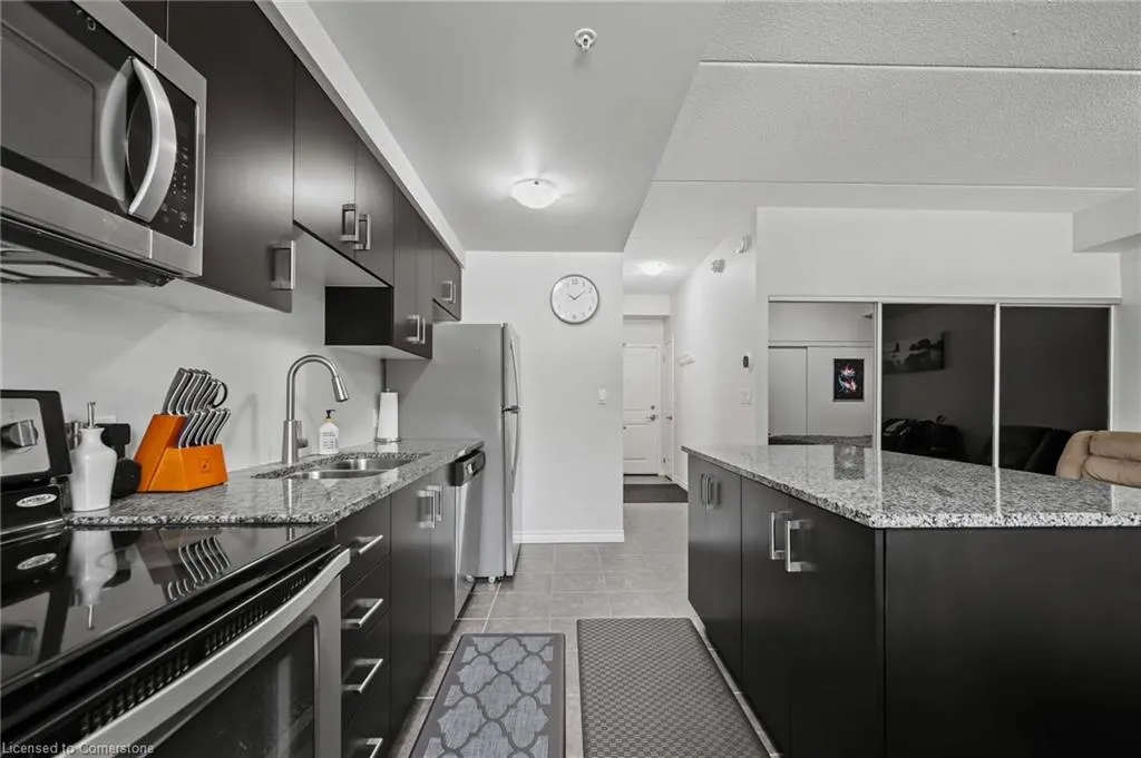 1280 Gordon Street, #103