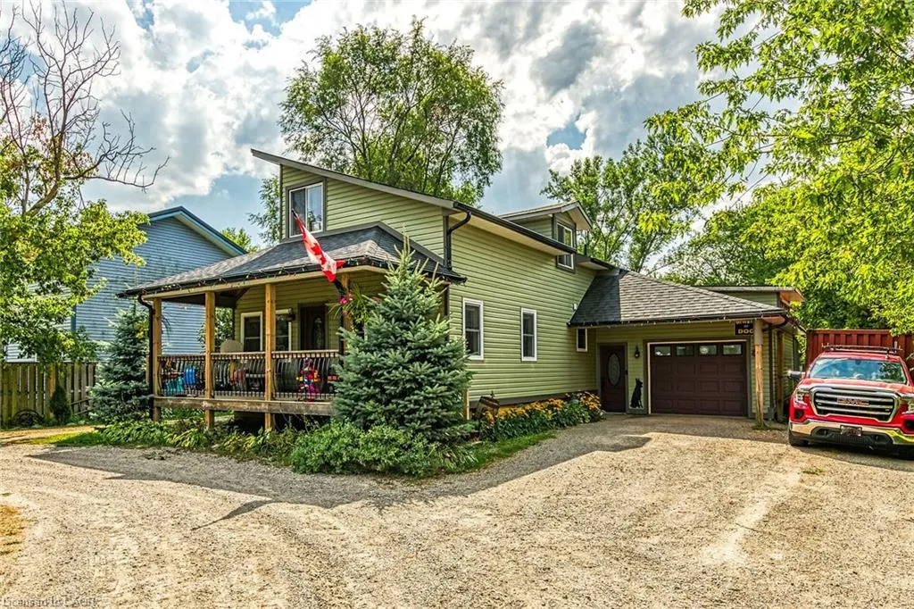1435 Merrittville Highway