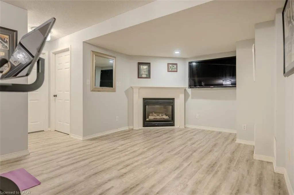 199 Saginaw Parkway, #30