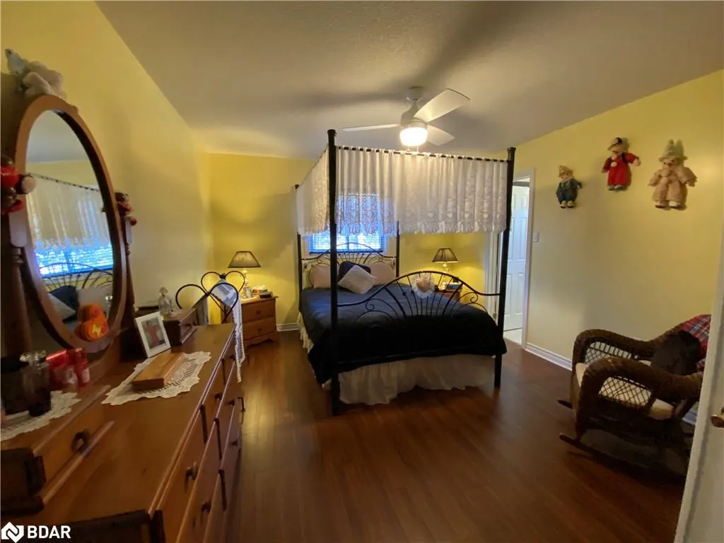 4 Campbell Avenue