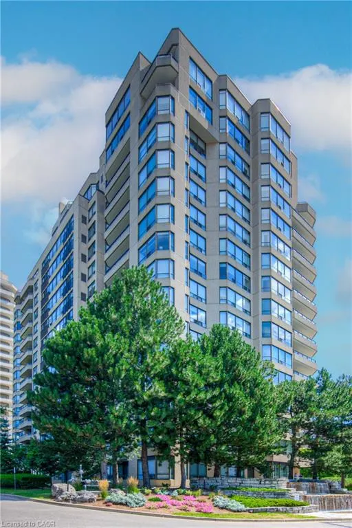 4 Willow Street, #1502
