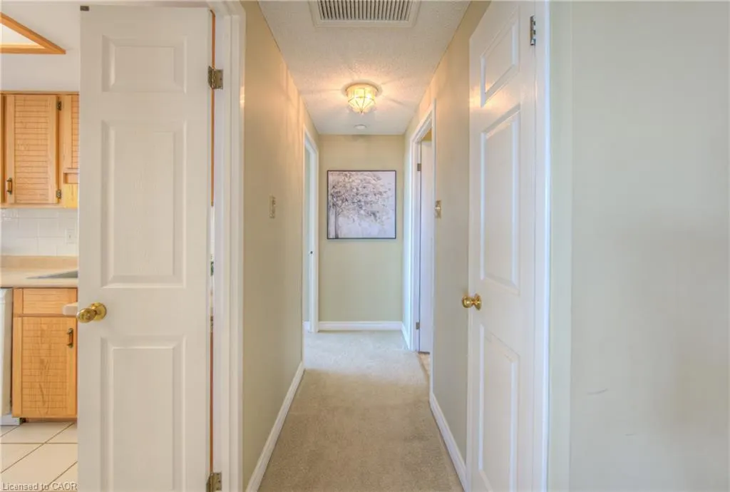 4 Willow Street, #1502