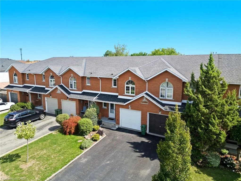 57 Pinewoods Drive