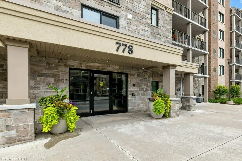 778 Laurelwood Drive, #110