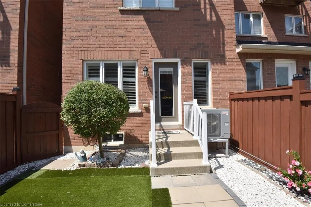 56 Mcknight Avenue