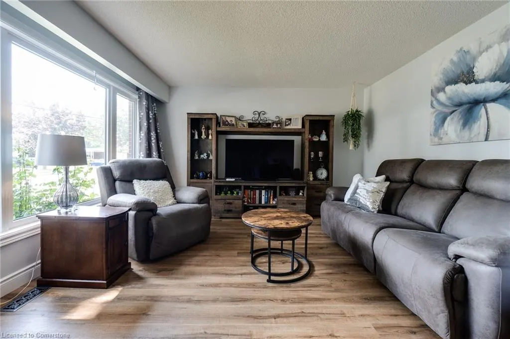 17 Ronaldshay Avenue