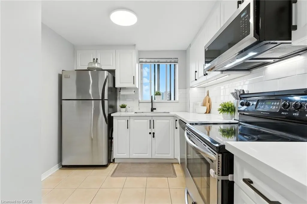 6720 Glen Erin Drive, #514